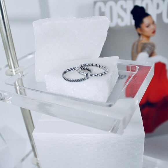 PANDORA Essential Stackable Rings - Picture 2 of 3